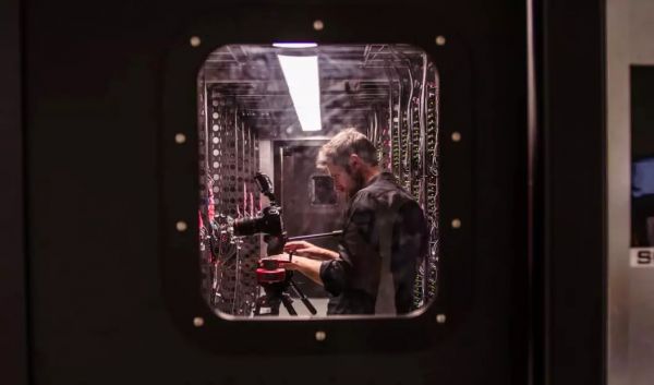 上班在摸鱼?现在手机可以监控你的工作了