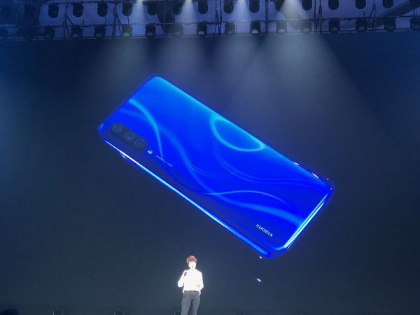 最前线 | 小米发布了一款“女性手机”,但雷军的审美值得信任吗?