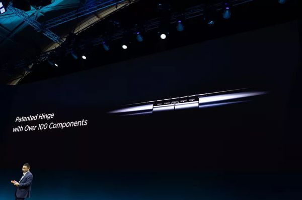 手机圈集体嗨翻又扑街，起底折叠屏量产困局的六大致命因素