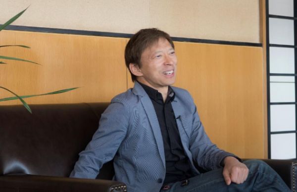 张朝阳谈李彦宏被泼水事件:如果是我 会迅速跳开