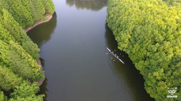 王石二次创业,做「深潜」校长