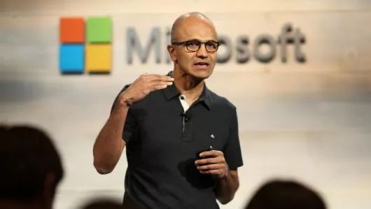 错失移动市场的生意后,微软的转身与自我救赎