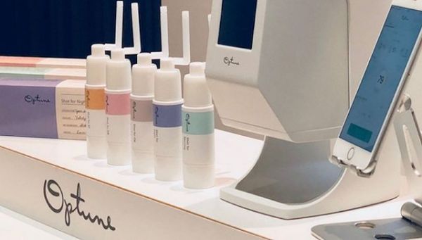 微信小程序可以实现AR效果了;雀巢用区块链进行产品溯源;故宫宫廷和名创优品联名|一周消费新闻Vol.42