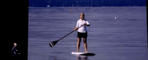 下一代 iPhone 设计的接班人，是“库克背后的库克”