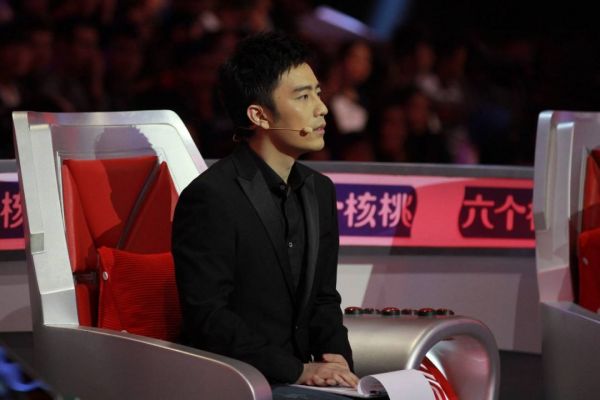 入驻小红书不停带货,雷军在网红之路上“停不下来”