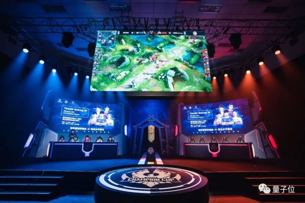 腾讯AI击败王者荣耀职业队,全靠自学、策略清奇,一天训练量为人类440年