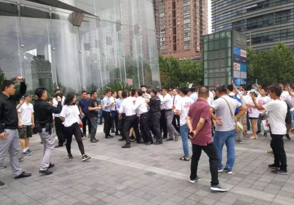 快手联盟拼多多:阿里&抖音70亿元独家年框协议引发的四方乱战