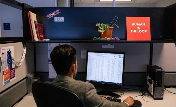 揭秘AI训练内幕：帮助AI进化的除了专家，还有全球无数上班族