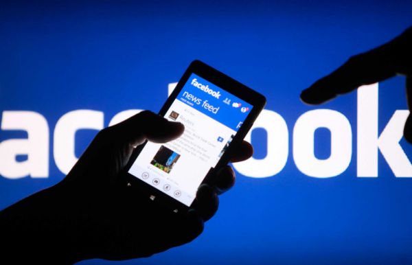 Facebook首席运营官出售1000万美元股票