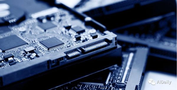 高通5G芯片全部报废,断节奏的三星苦了小米帮了华为