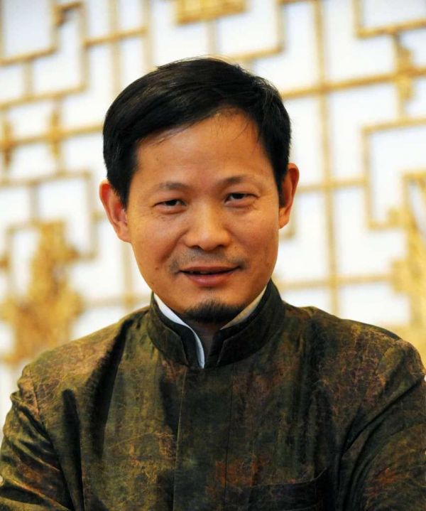 上海滩大佬跌落神坛: 曾比马云还厉害,现在却投案自首