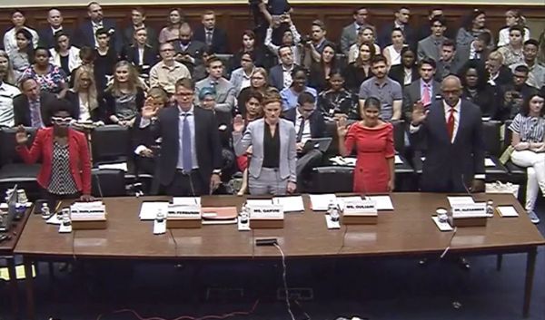 开学AI登场,高校用人脸识别查考勤管理学生,还敢逃课、玩手机?