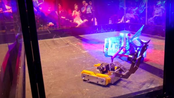 AI错删YouTube机器人视频,背后是人类难以消弭的身份焦虑