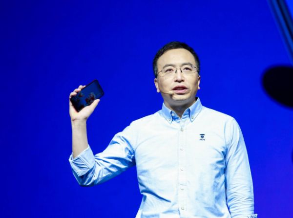 晚报|苹果正要回误发结算款 盒马回应丢弃食品