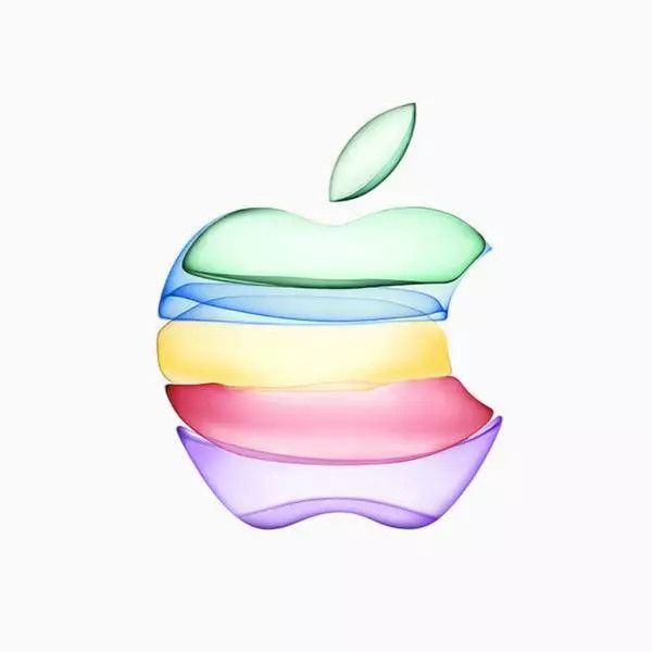 新一代iPhone很枯燥？我们和几位骨灰级果粉聊了聊