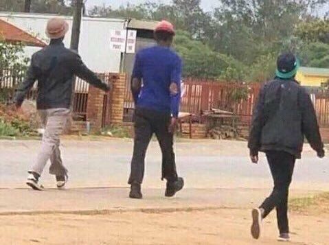 苹果发布 iPhone 11 等新品,我们整理了外国人的各种评论与吐槽