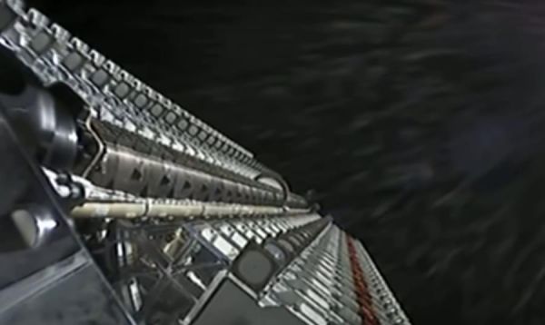 焦点分析丨马斯克的野心岂止特斯拉,他还要“上天入地”