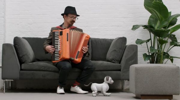 对话索尼机器狗之父:AIBO 为什么是机器狗而不是机器猫?