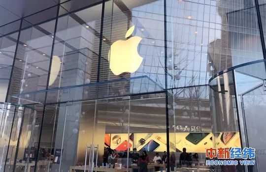 新版iPhone预售热:换机党陷入纠结,黄牛党放弃入场