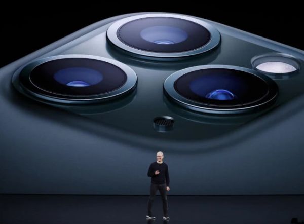 新iPhone预售“真香” 苹果找回了当年的自己？