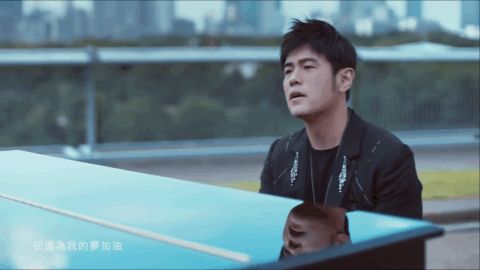 一首歌拉动腾讯音乐股价两日连涨，失去周杰伦的网易云还有机会吗？