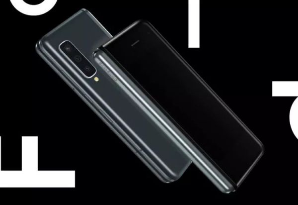 五年后占比3%,折叠屏手机未来成“迷”