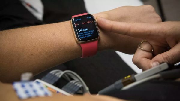 Apple Watch 更新了第五代,它为什么还没学会睡眠监测?