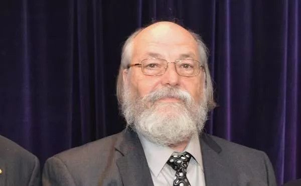 华尔街质问马云“股东第三”价值观，但坚持“股东第一”的朗讯北电坟头草三尺高，美国人终于惊醒