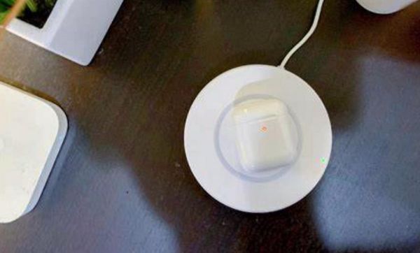 微软、亚马逊为何盯上了苹果AirPods的蛋糕?