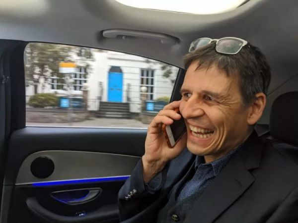 2019,诺贝尔物理学奖获得者回答宇宙终极问题