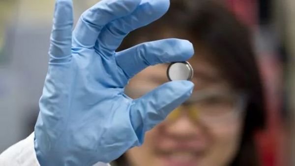 今日诺奖颁布,他们延长了整个世界的续航