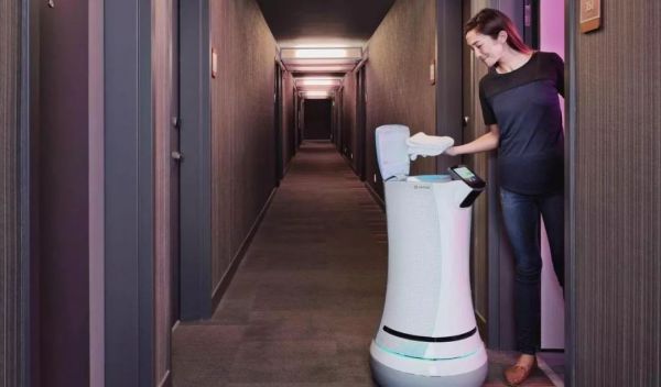 00后进入职场时,65%的工作已消失:时代抛弃你时,早就打好了招呼