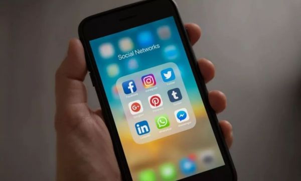 00后进入职场时,65%的工作已消失:时代抛弃你时,早就打好了招呼