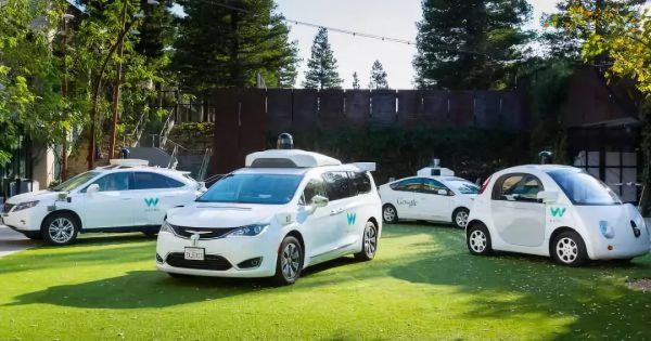 无人车烽烟四起，移动出行谁主沉浮