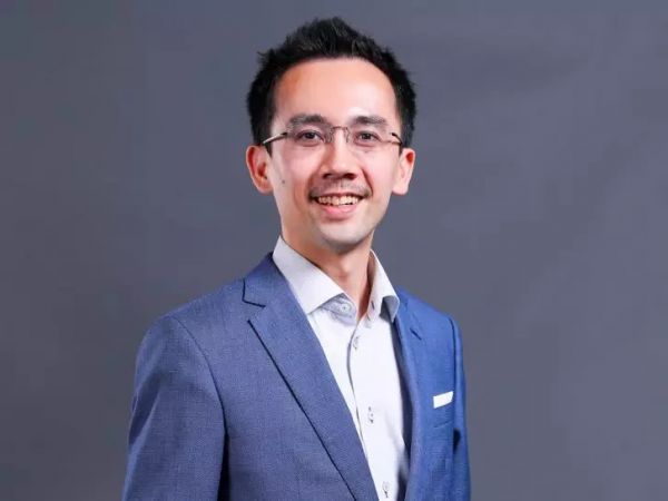 无人车烽烟四起，移动出行谁主沉浮