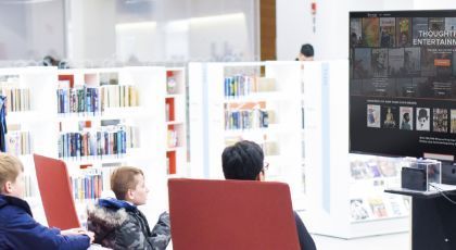 你的 Kindle 可能还在吃灰,但图书馆里借电子书的人越来越多了