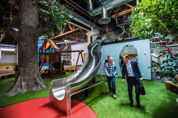 “安卓之父”因性侵丑闻离职谷歌获9000万美元补偿,曝二次离职再捞900万