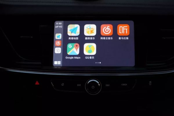 iOS 13 下的 CarPlay 真香,但它很难成为车机的未来