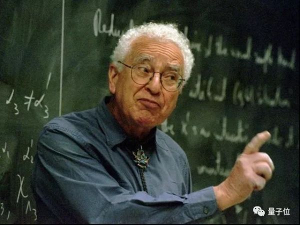 27年前被Nature拒稿,如今斩获诺贝尔奖!学术投稿模式再引热议:都有神奇的评审