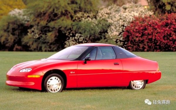 从破产、动荡、危机到超级工厂,特斯拉的未来在哪?