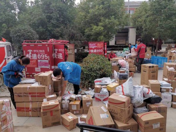 焦点分析丨京东、苏宁都去镇里抢生意了,格力、海尔会好过吗?