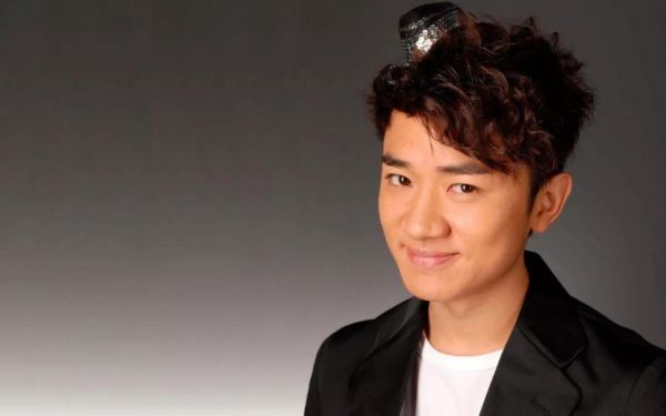 娱乐明星在抖音，就像墨水滴到了大海？