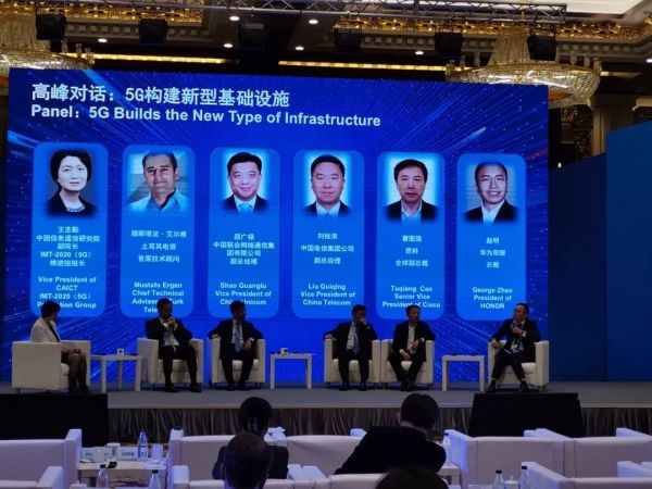 5G手机混战,爆款未至