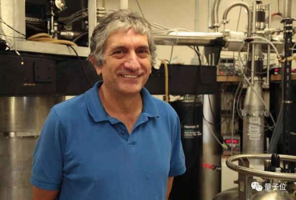 谷歌量子霸权论文正式登上Nature,200秒顶超算10000年