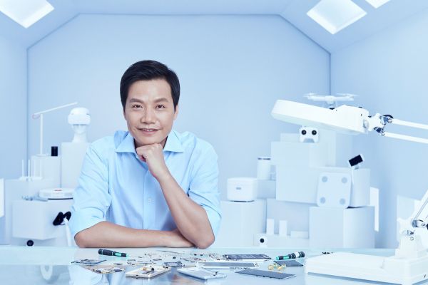 9点1氪 | 小米、美团纳入港股通名单;滴滴招募顺路接单产品体验官;网易有道上市破发