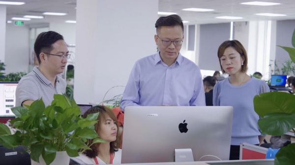 了不起的创变者 | 爱点击唐健：依靠很少的变量做出决定，赶上这波浪潮