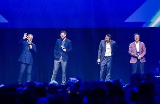 携程20岁，“四君子”不说再见