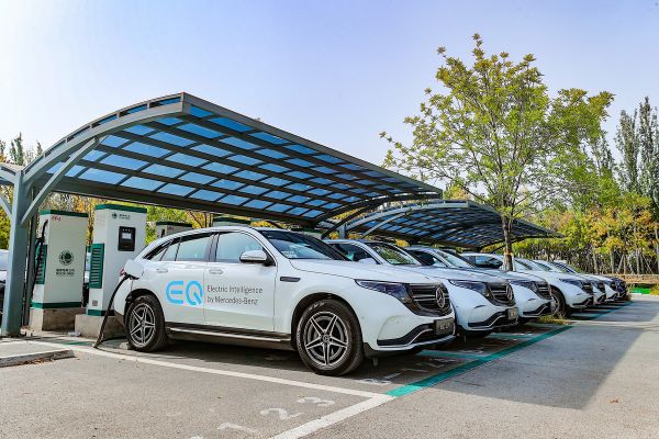 科氪丨全新梅赛德斯-奔驰EQC纯电SUV上手体验