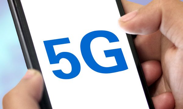 最前线 | 国内5G手机份额座次初定:vivo超半数位列第一,碾压华为