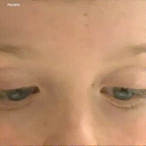 放下电子产品,不然孩子真的会变傻